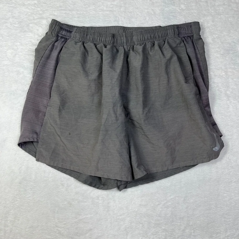 Nike Athletic Shorts Womens Medium Gray Performance Dri Fit Training Running‎